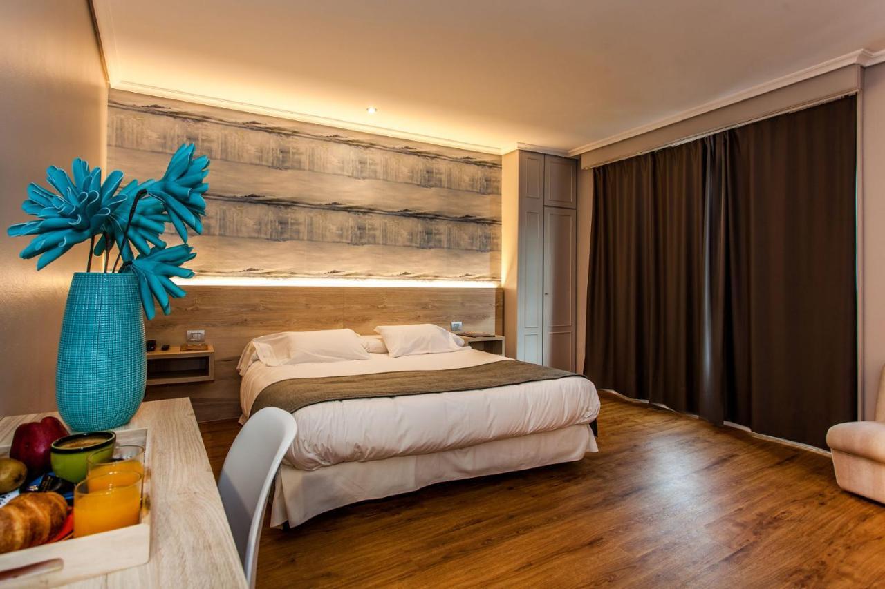 Hospedium Hotel La Marina Costa Da Morte 쎄 외부 사진