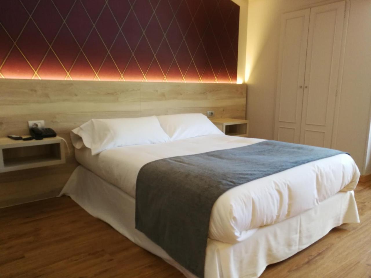 Hospedium Hotel La Marina Costa Da Morte 쎄 외부 사진