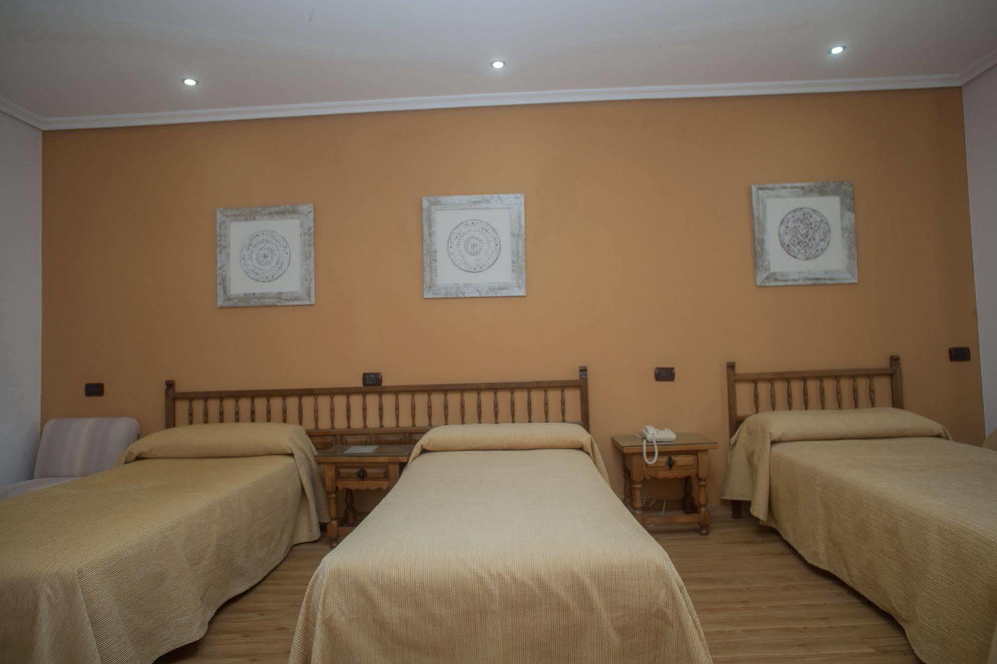 Hospedium Hotel La Marina Costa Da Morte 쎄 외부 사진