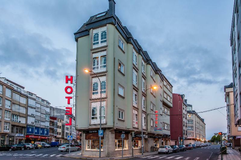 Hospedium Hotel La Marina Costa Da Morte 쎄 외부 사진